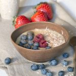 Porridge de quinoa con frutos rojos